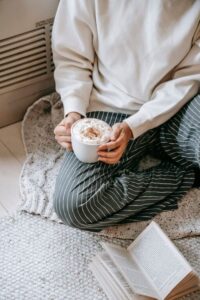 How to Plan a Restful Day Off at Home for Maximum Relaxation